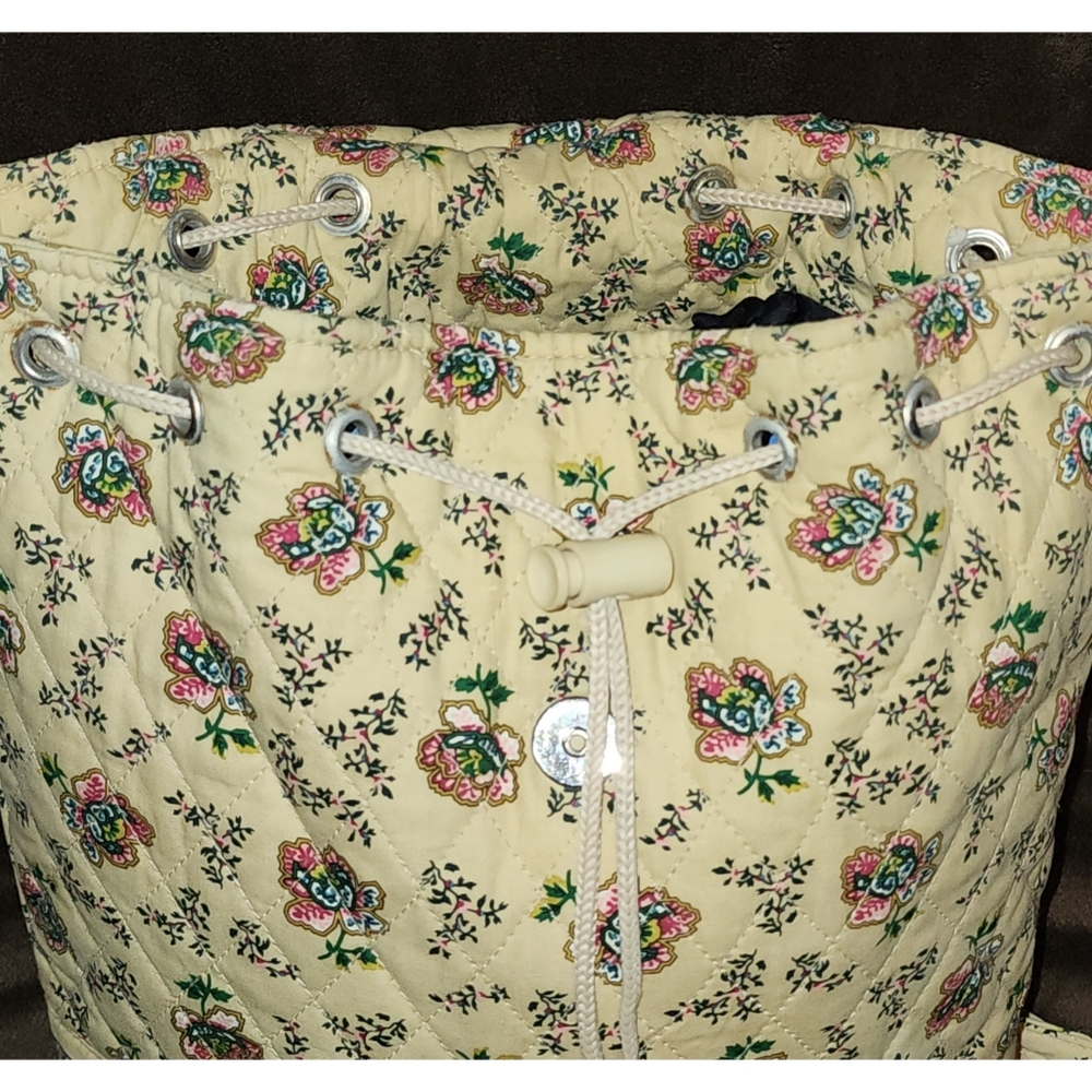 Americana by Sharif Women's Backpack Beige Multi-Colored Floral Like-New! - Picture 7 of 12